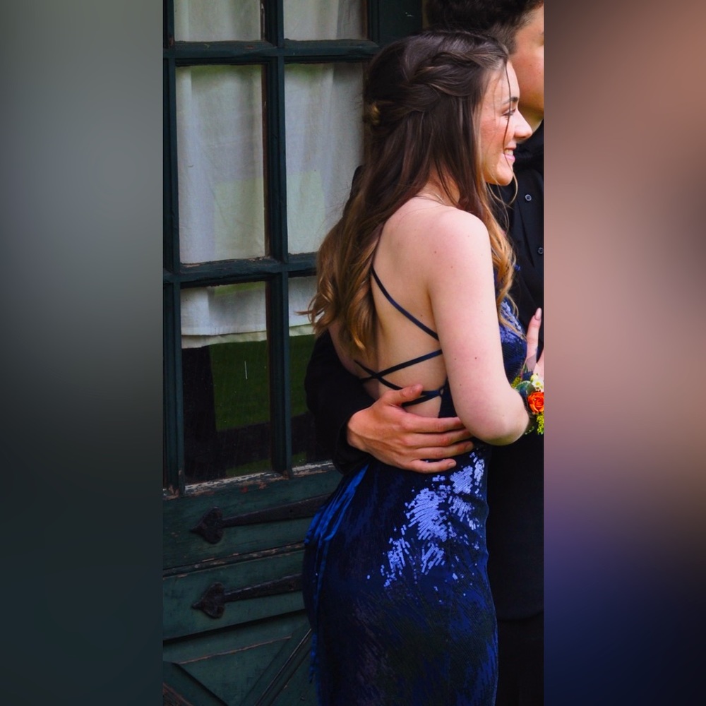 Blue prom dress